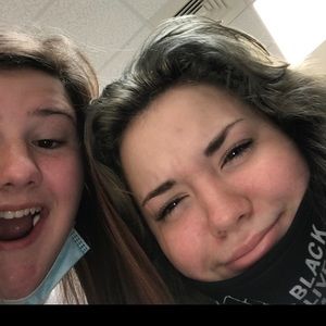 Meet your Posher, Hope